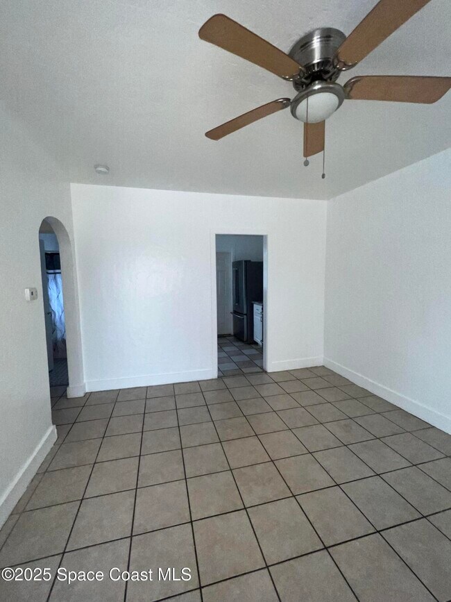 Foto del edificio - 249 N Orlando Ave