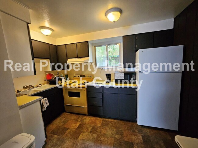 Foto del edificio - 2 Bedroom Unit In Springville