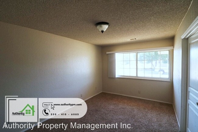 Building Photo - 3 br, 2 bath House - 3703 Orion