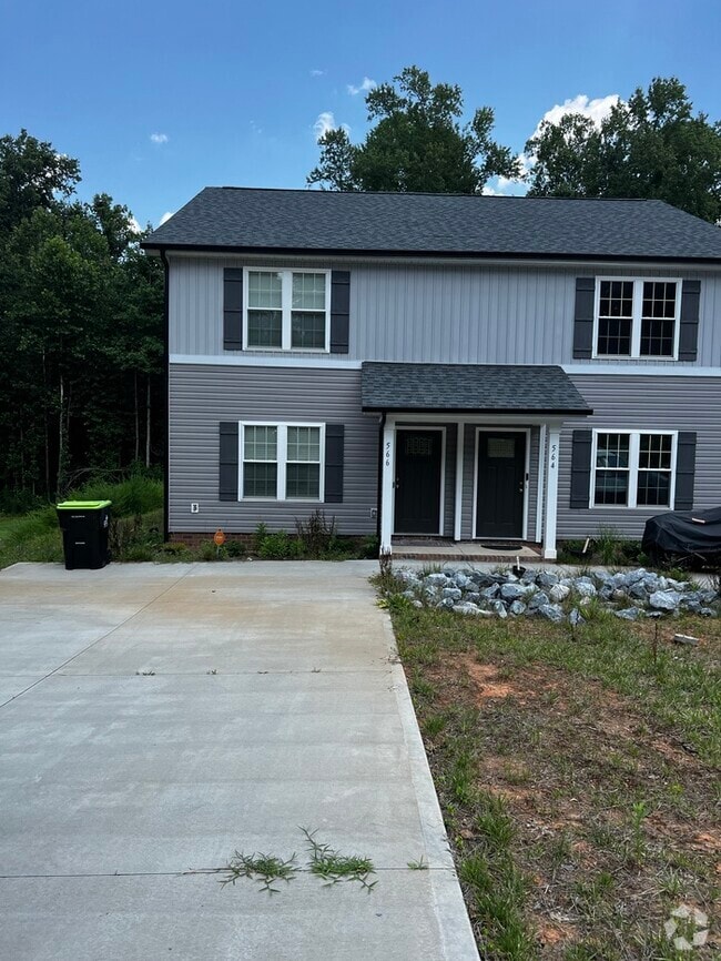 Apartments under 2,000 in Landis, NC 1 Rentals