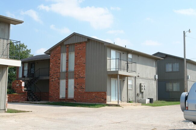 Pine Creek Apartments Wichita Ks Pine Creek Apartments Wichita Ks