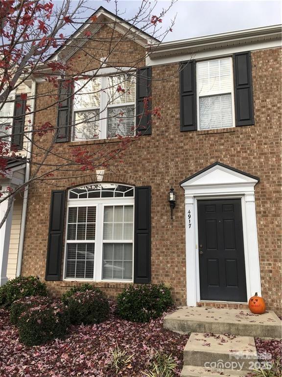 Foto principal - 4917 Sunburst Ln