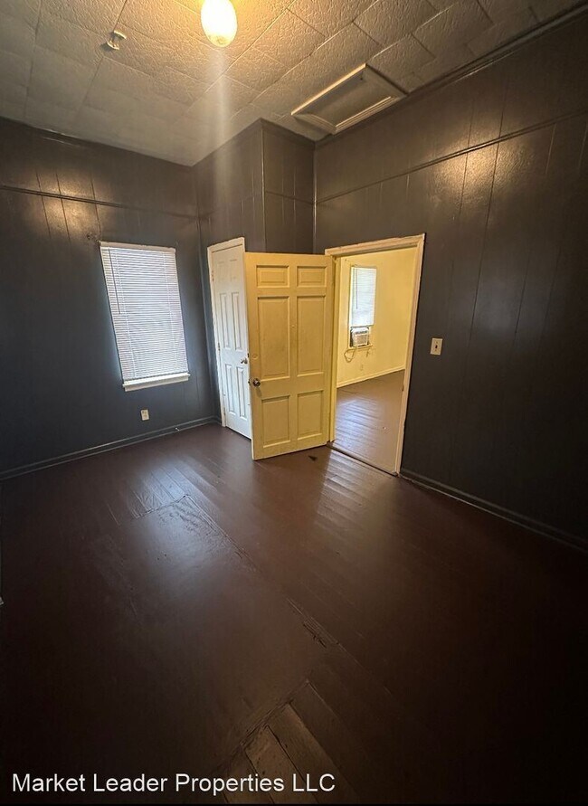 Building Photo - 2 br, 1 bath House - 619 Mclean Street