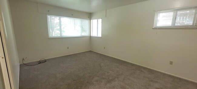 Foto del edificio - Charming One Bedroom features an upgraded ...