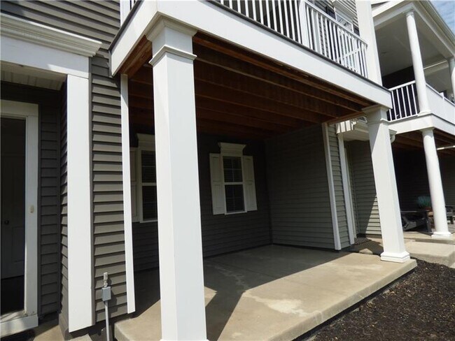 Building Photo - 105 Gress Rd