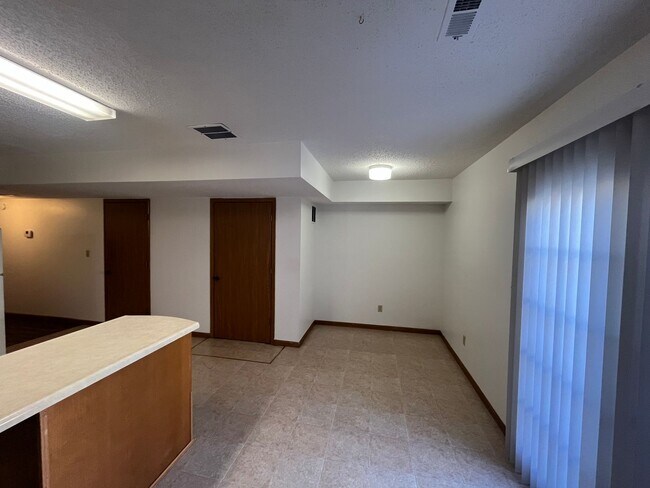 Foto del edificio - 3425/3427 E Sunset St