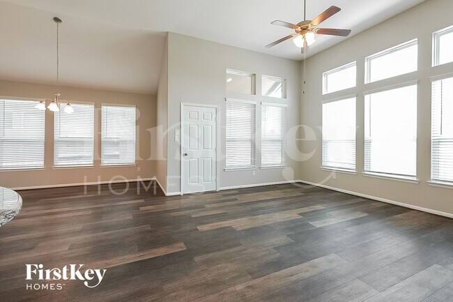 Foto del edificio - 12524 Jetty Cv