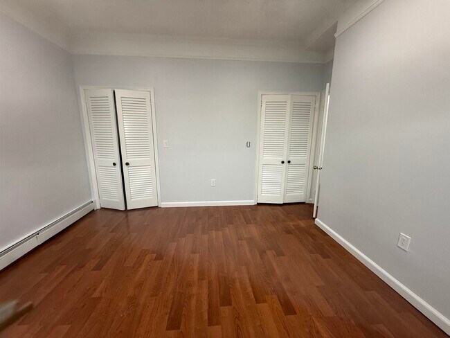 Photo - 108 40th St (Union City, NJ) Apartment