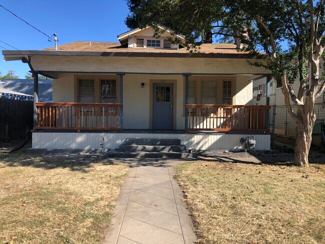 Foto del edificio - 961 Robinson St