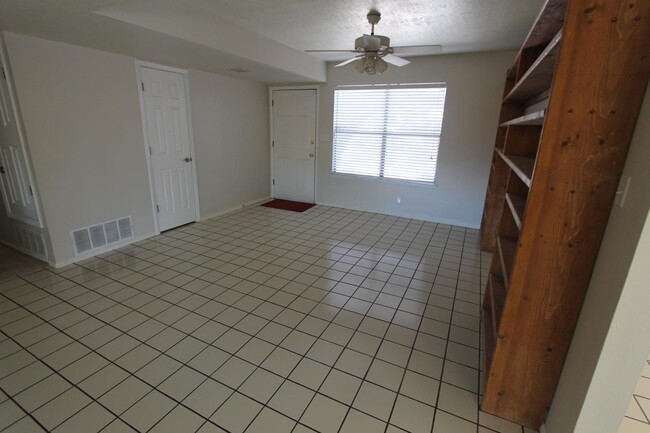 Building Photo - 7721 White St NE