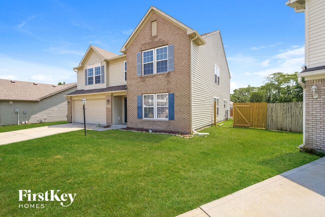 Building Photo - 5569 Bracken Dr