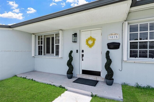 Foto del edificio - 9075 SW 48th Terrace