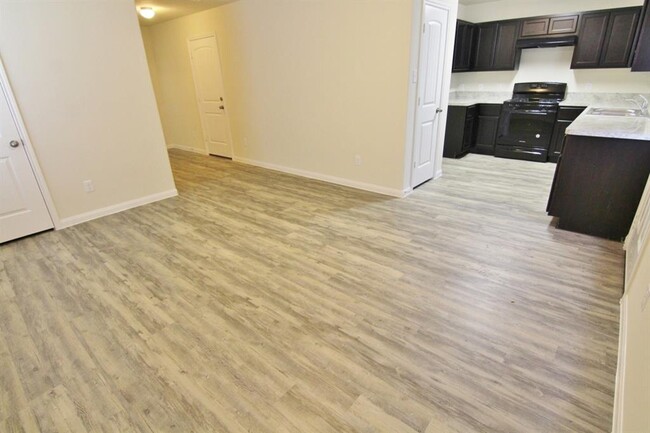 Building Photo - 13015 Bella Vida Ln