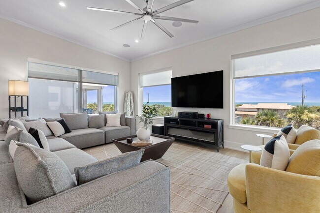 Foto del edificio - 3538 N Ocean Shore Blvd