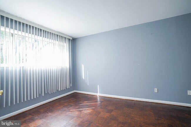 Building Photo - 4251 Americana Dr