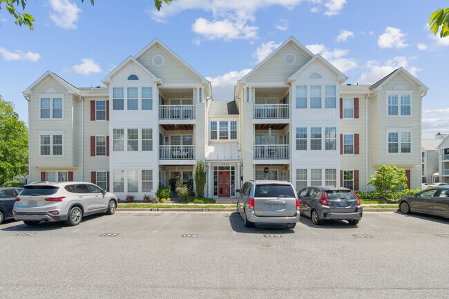 Building Photo - 7511 Snowpea Ct