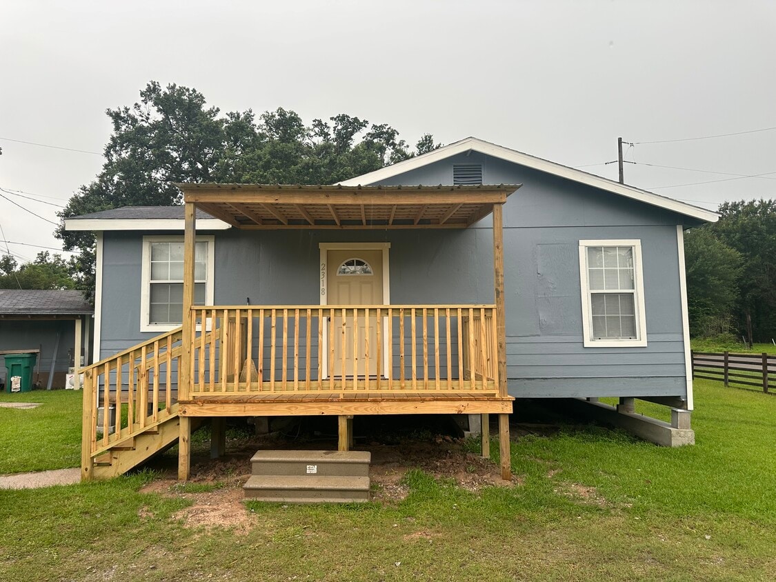 Front of Home - 2319 Riverside Dr