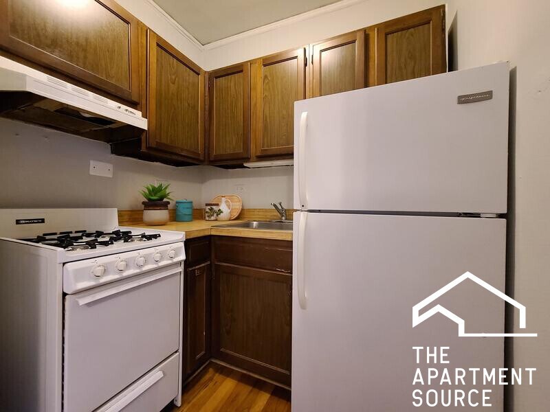 Foto principal - 837 W Wolfram St