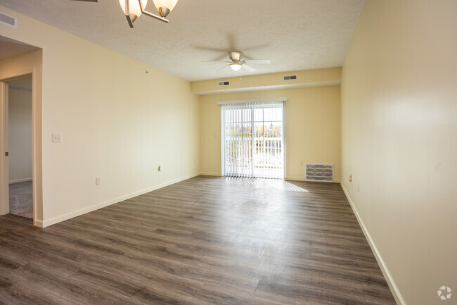 1BR, 1BA-900SF - Fobes Island Apartments