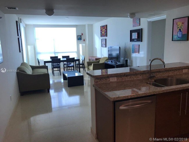 Foto del edificio - 2641 N Flamingo Rd