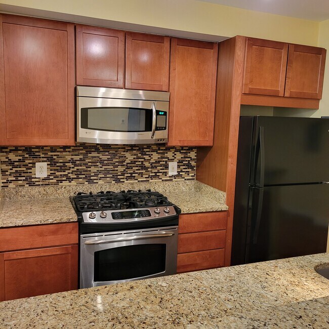 Foto del edificio - 2656 15th St NW