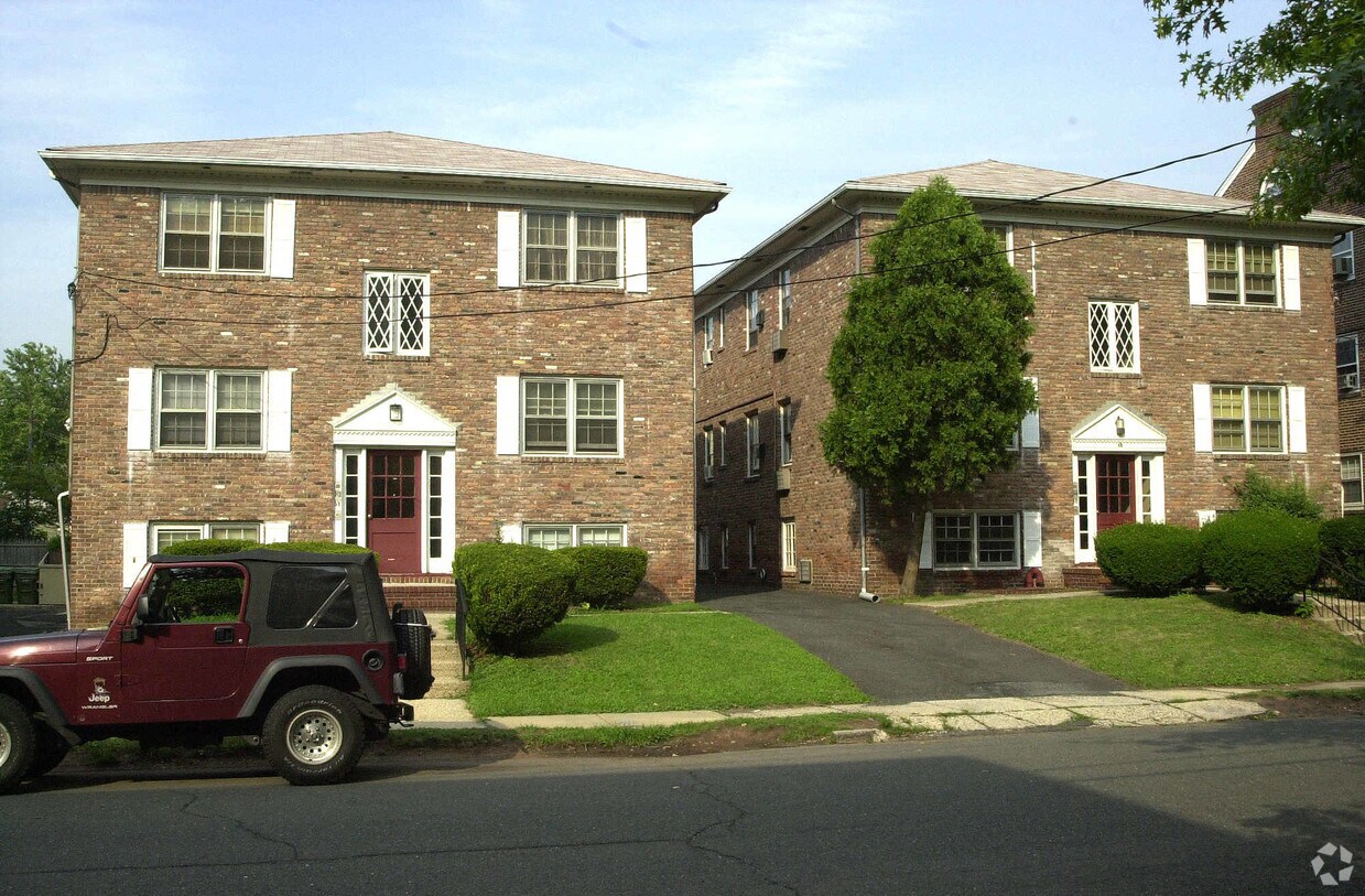 Primary Photo - 47 Watson Ave
