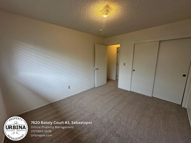 Foto del edificio - Bately Court Properties