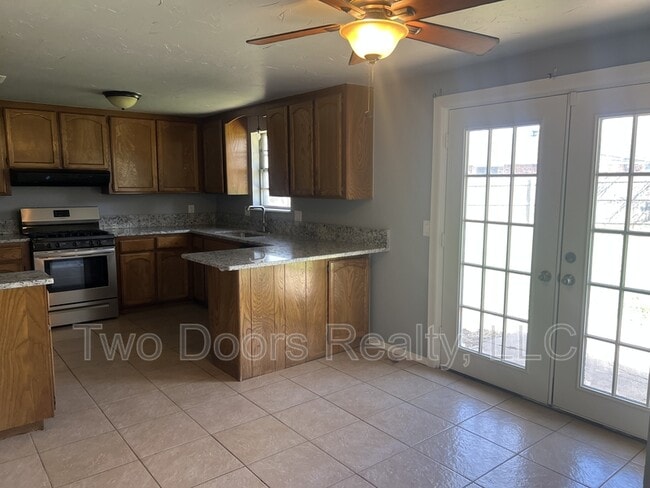 Foto del edificio - 1101 Teal Pl