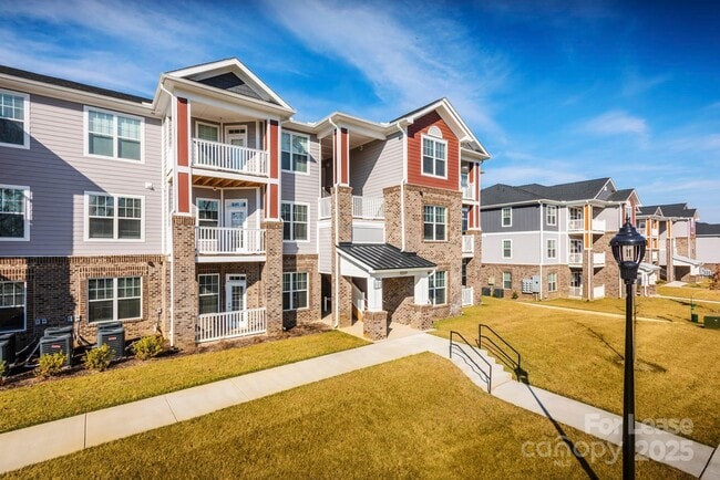 Building Photo - 12509 Crown Park Ct