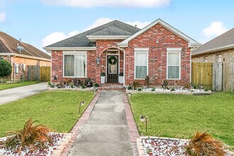 Building Photo - 3525 Van Cleave Dr