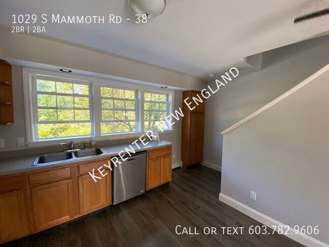 Building Photo - Beautiful Condo in Quiet Community in Manc...