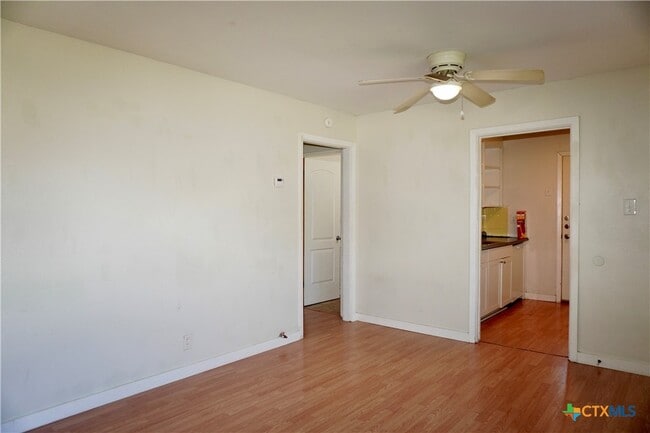 Building Photo - 1006 Haynes St