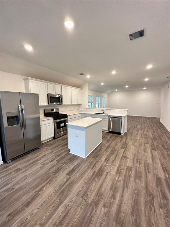 Foto del edificio - 5804 Knox Landing Drive