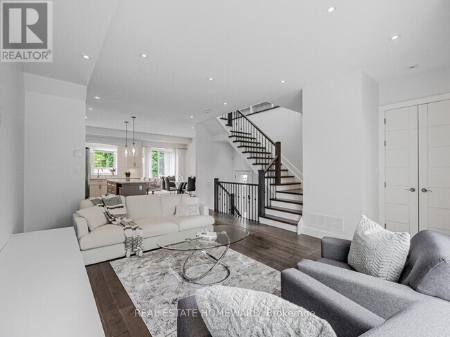 Photo du bâtiment - 57 Marsh Rd