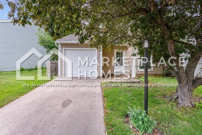 Building Photo - 3621 Linden Dr
