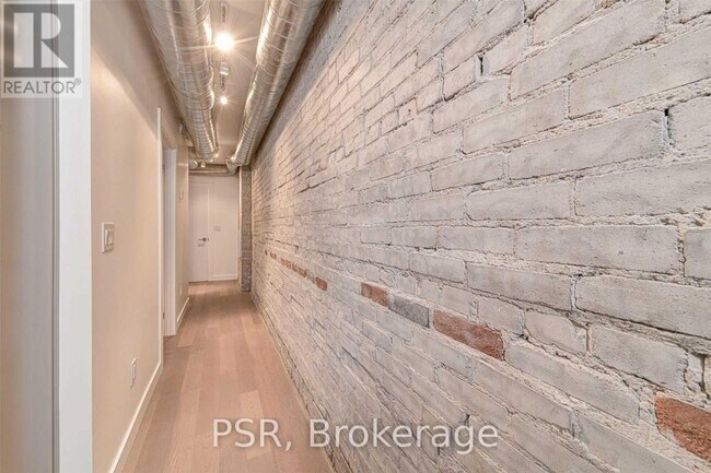 Photo du bâtiment - 89 Hammersmith Ave