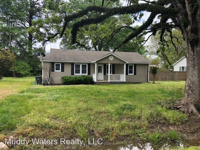 Building Photo - 3 br, 2 bath House - 1508 Maple St