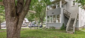 Foto del edificio - 1036 Edmund Ave W