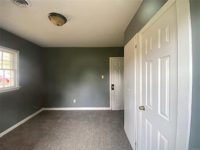 Foto del edificio - 2418 Cherry St