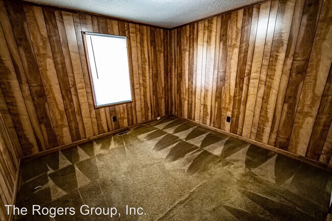 Foto del edificio - 3 br, 1 bath House - 936-B S. Main St