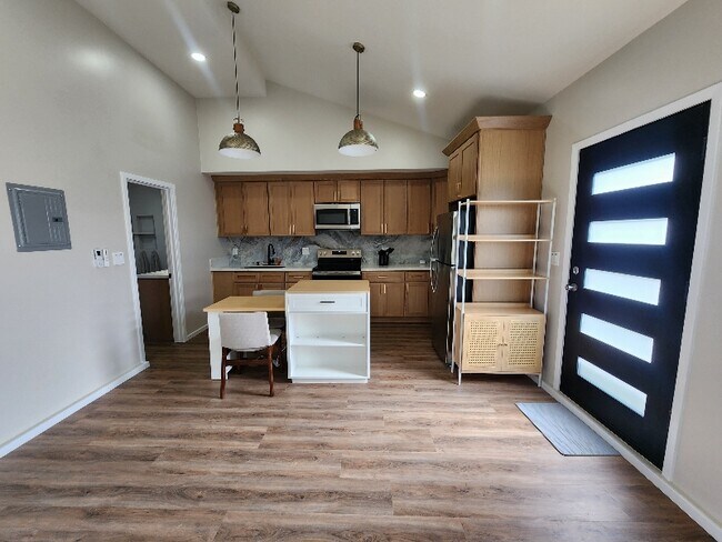 Foto del edificio - 3149 E Juniper Ave
