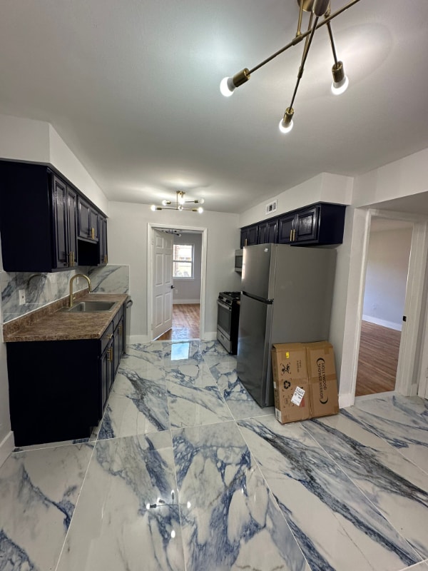 Foto del edificio - 1903 Country Ln