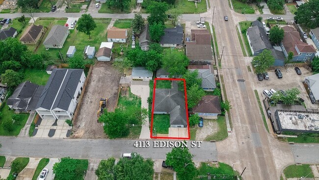 Foto del edificio - 4113 Edison St