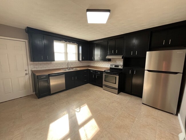 Foto del edificio - 3 bedroom Ranch