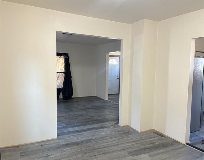 Foto del edificio - 1027 S Chicago Ave