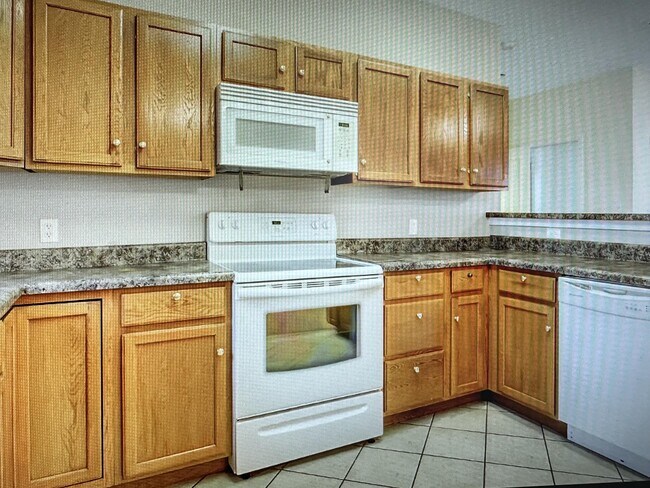 Foto del edificio - 102 Fenton Ct