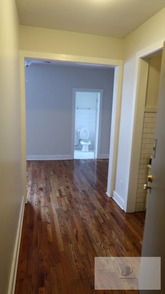 Foto del edificio - 4915 W Belle Plaine Ave