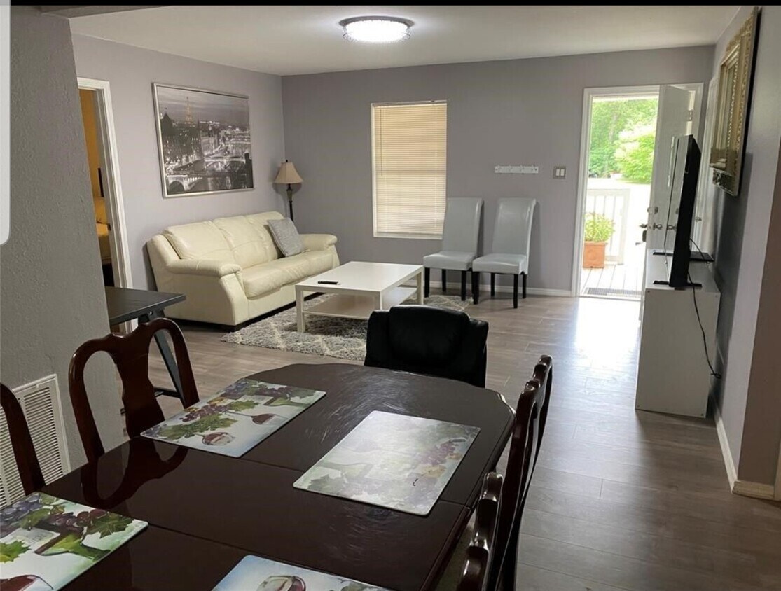 410 W 11th St, Bonham, TX 75418 House Rental in Bonham, TX