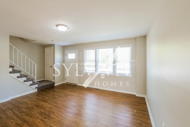 Building Photo - Enjoy living the good life in this 4 bedro...