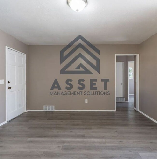 Building Photo - RENT TO OWN – BETHANY, OK